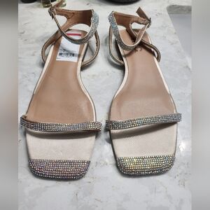 Size 7 Elegant Rhinestone Embellished Sandals
